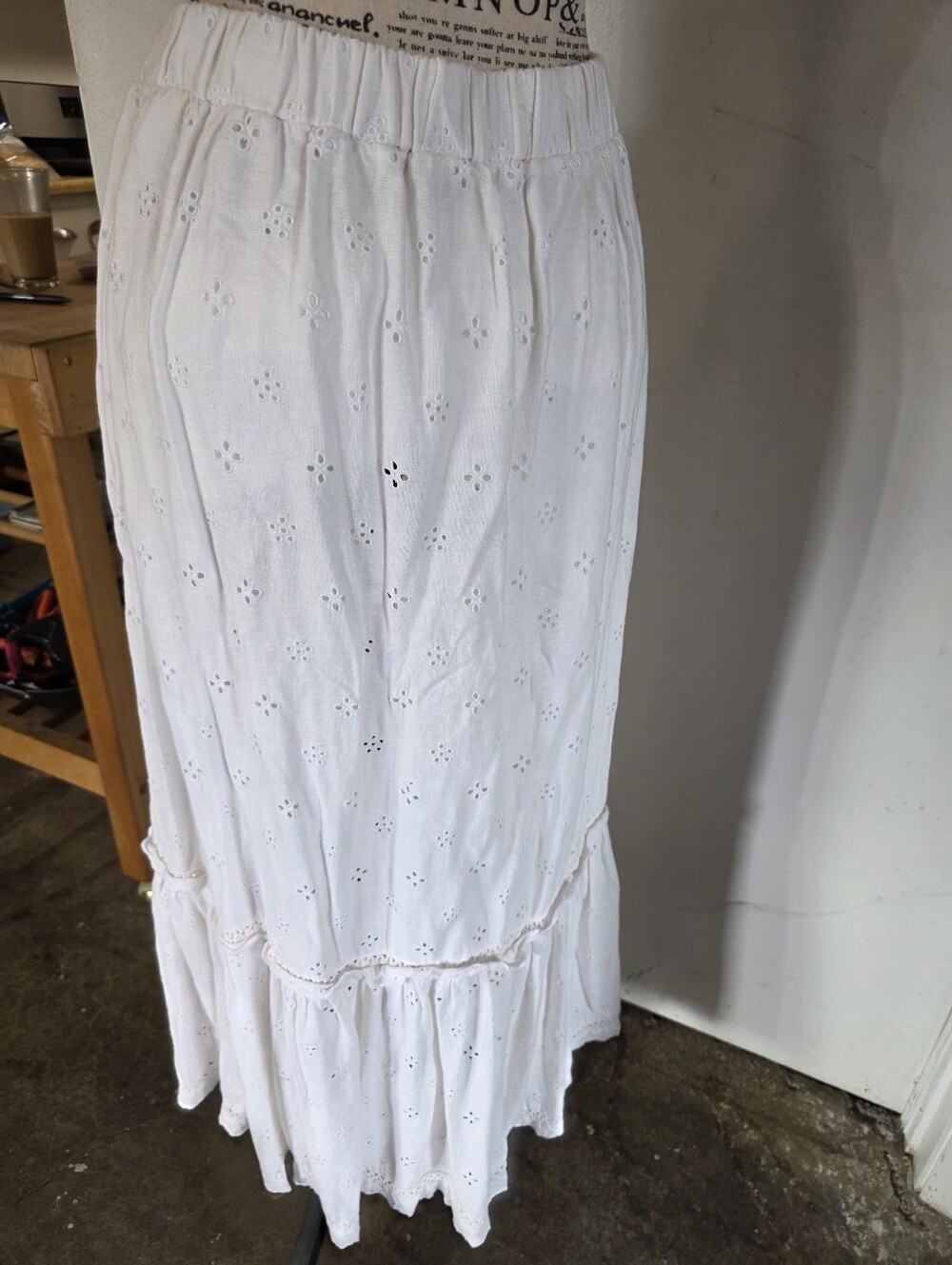Abercrombie & Fitch White Eyelet Skirt